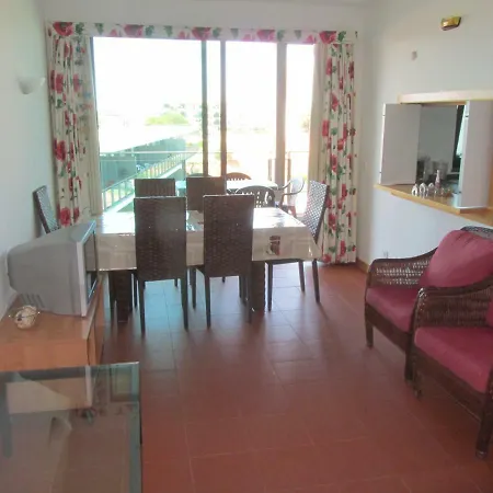 Golf Club Apartment *